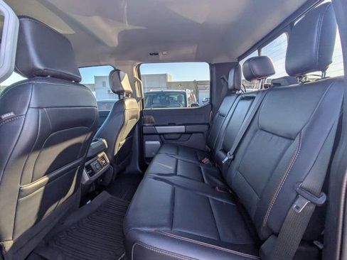 Used 2024 Ford F250 Lariat w/ Black Appearance Package image 11