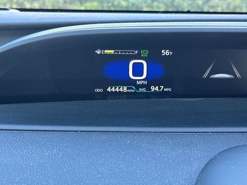 Used 2022 Toyota Prius Prime Limited image 39