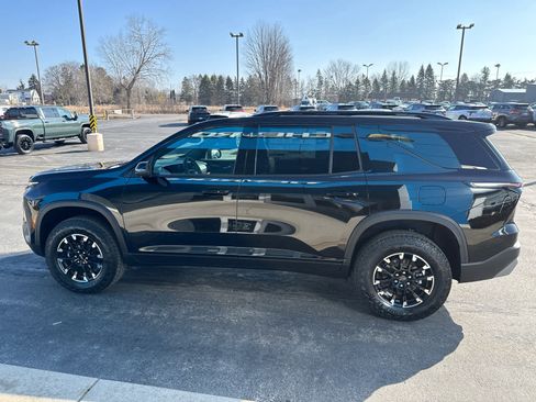 New 2026 Chevrolet Traverse Z71 w/ Driver Confidence Package image 7