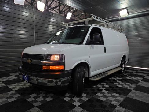 Used 2021 Chevrolet Express 2500 135''WB Low Roof 6.6L V8 Miniv w/ Driver Convenience Package image 32