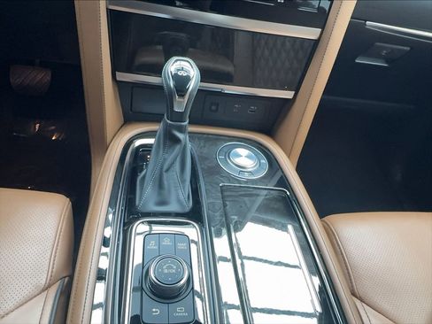 Used 2022 INFINITI QX80 Sensory w/ Cargo Package image 38