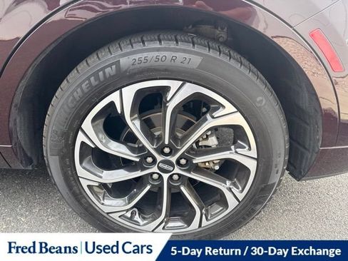 Used 2024 Lincoln Nautilus Reserve w/ Equipment Group 202A AWD/4WD image 10