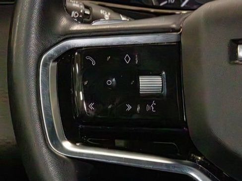 Used 2023 Land Rover Range Rover Evoque R-Dynamic S image 7