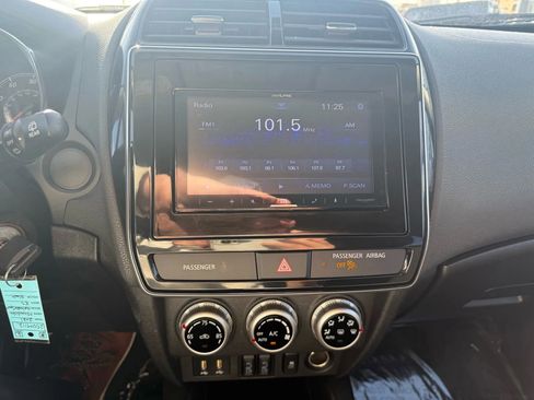 Used 2021 Mitsubishi Outlander Sport FWD image 15