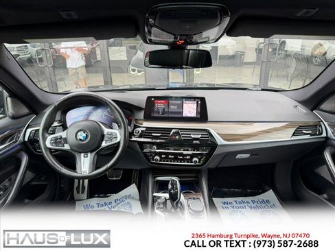 Used 2019 BMW 540i xDrive w/ M Sport Package AWD/4WD image 28