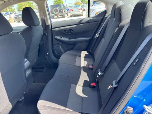 Used 2025 Nissan Sentra SV FWD image 19