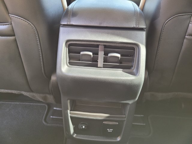 Certified 2024 Ford Edge SEL w/ Convenience Package AWD/4WD image 15