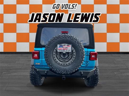 New 2024 Jeep Wrangler Unlimited Rubicon w/ Technology Group image 5