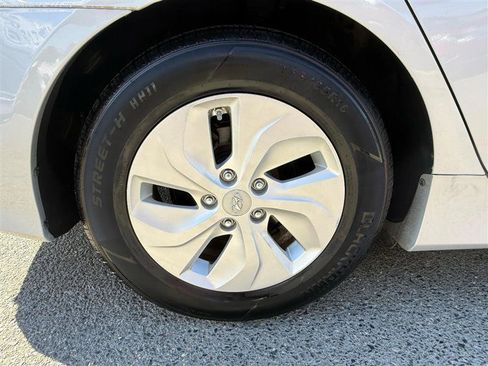 Used 2015 Hyundai Sonata Hybrid image 14