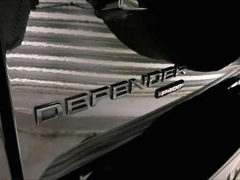 Certified 2023 Land Rover Defender 110 X-Dynamic SE image 7