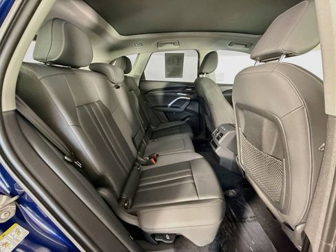 Certified 2025 Audi Q5 Premium Plus w/ Premium Plus AWD/4WD image 27