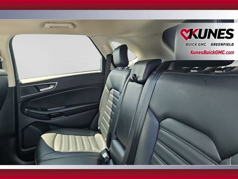 Used 2024 Ford Edge SEL AWD/4WD image 18