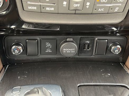 Certified 2019 Nissan Armada Platinum w/ Captain's Chairs Package image 7