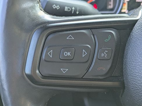 Used 2018 Jeep Wrangler Unlimited Sport S AWD/4WD image 20