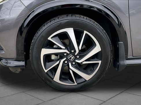 Used 2020 Honda HR-V Sport image 11