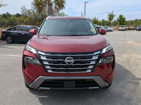 Certified 2025 Nissan Rogue SL AWD/4WD image 9