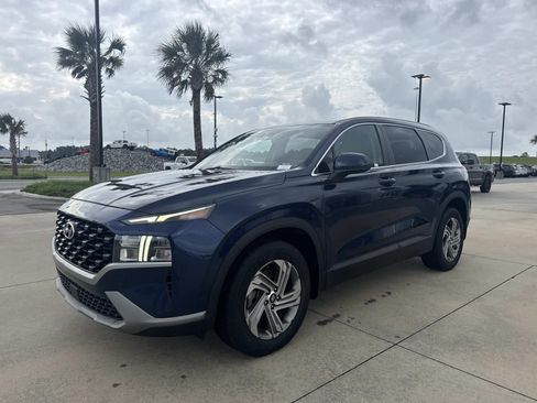 Used 2022 Hyundai Santa Fe SE w/ Cargo Package FWD image 3