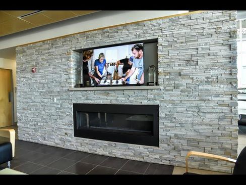 New 2025 Mercedes-Benz GLB 250 4MATIC image 28