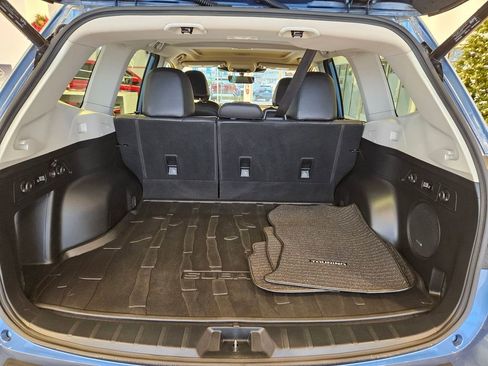 Used 2023 Subaru Forester Touring w/ Popular Package #2 image 33