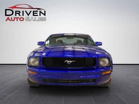 Used 2009 Ford Mustang Coupe RWD image 8