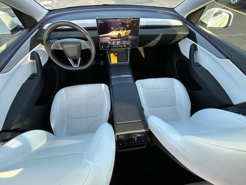 Used 2026 Tesla Model Y AWD image 26