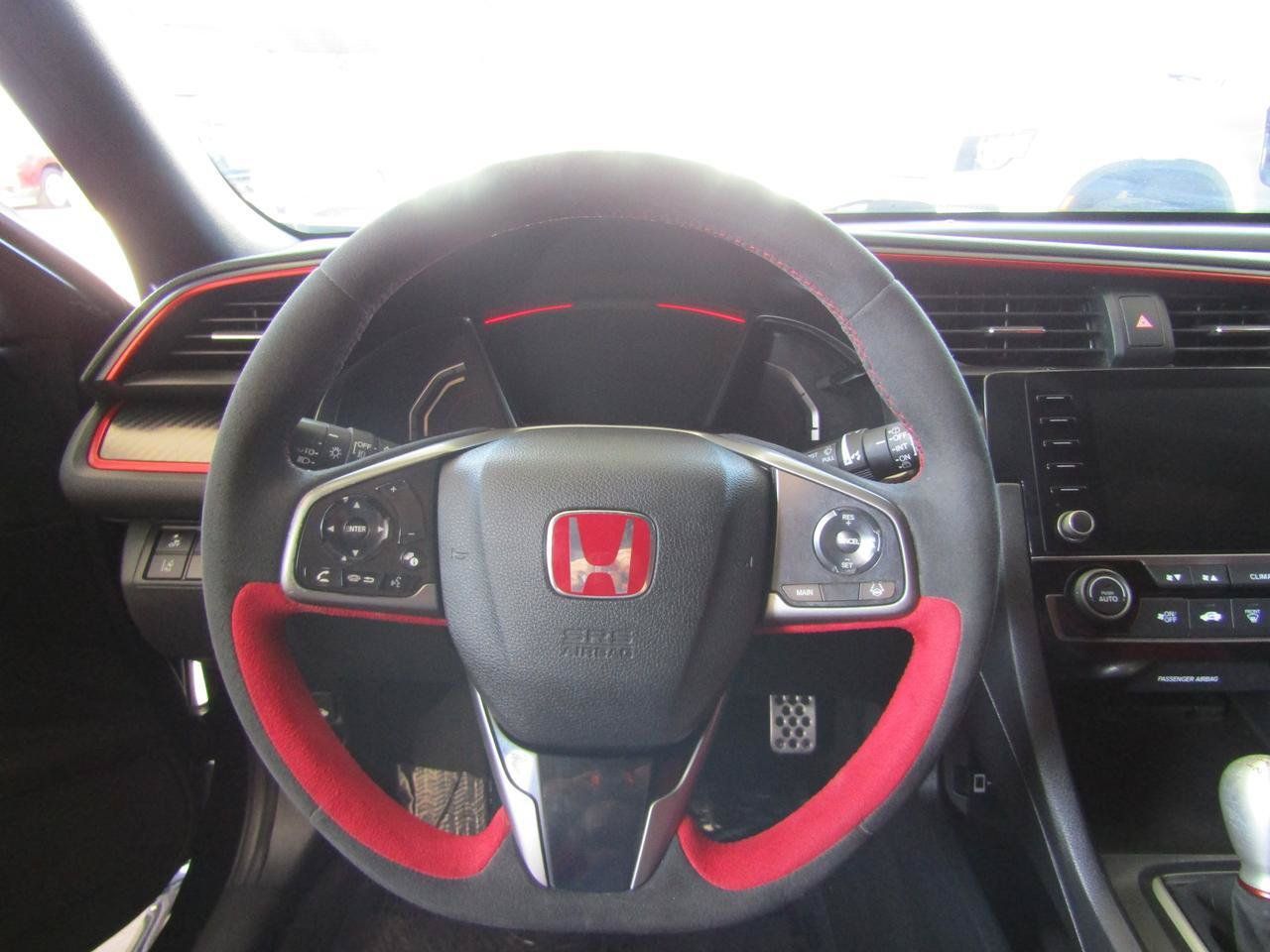 Used 2021 Honda Civic Type R image 15
