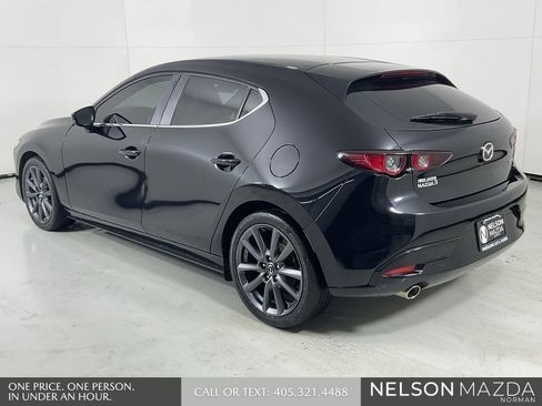 Used 2021 MAZDA MAZDA3 s image 6