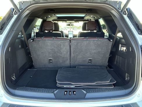 Used 2022 Ford Explorer Platinum w/ Equipment Group 601A image 69