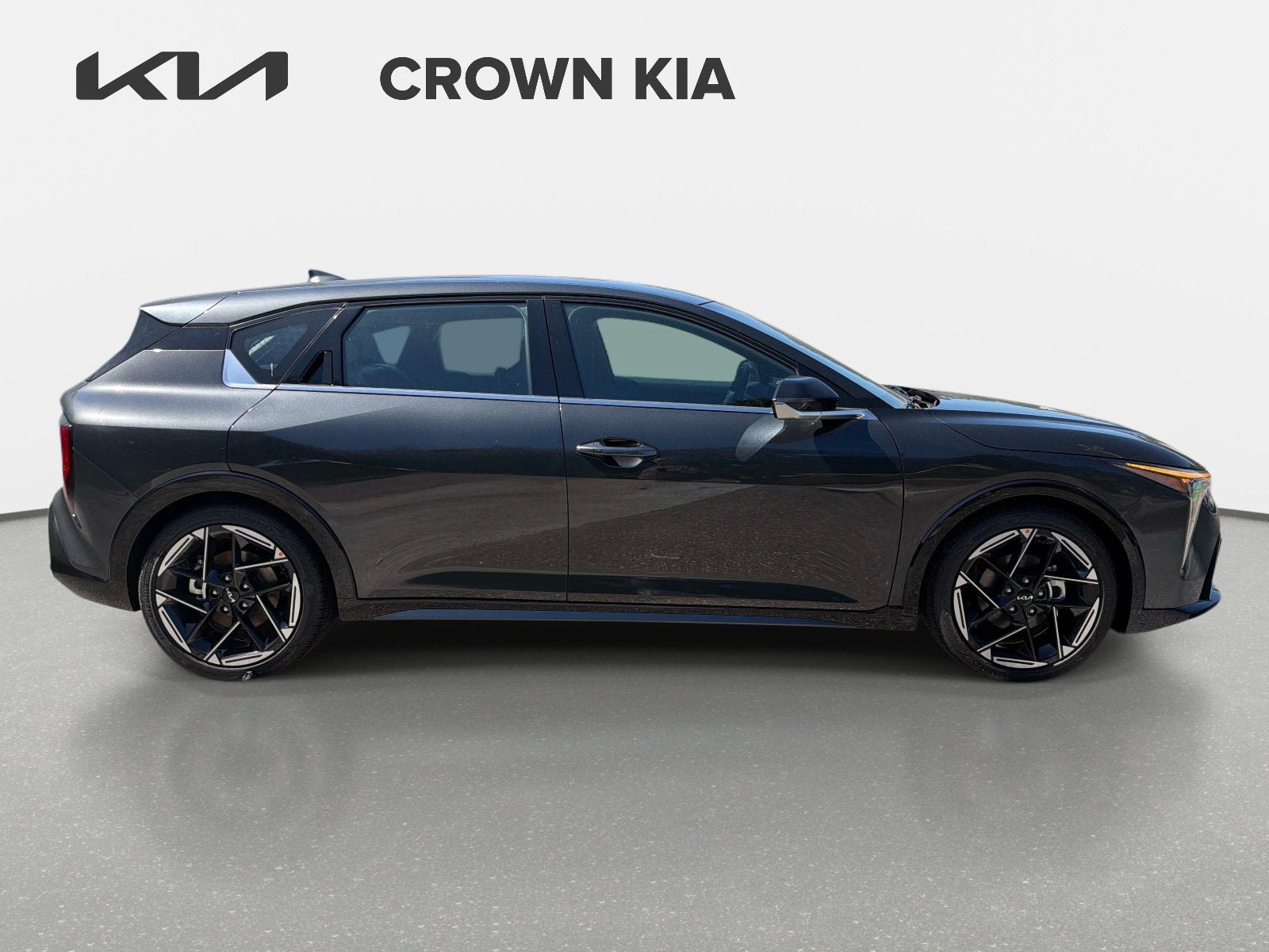 New 2026 Kia K4 GT-Line FWD image 4