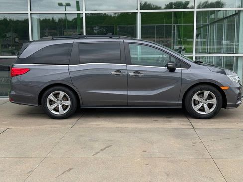 Used 2019 Honda Odyssey EX image 8