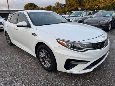 Used 2020 Kia Optima LX FWD image 2
