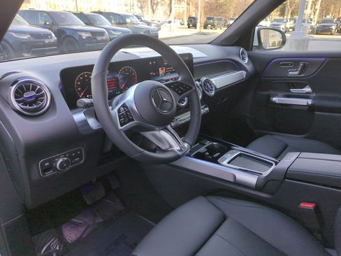 New 2026 Mercedes-Benz GLB 250 4MATIC image 10