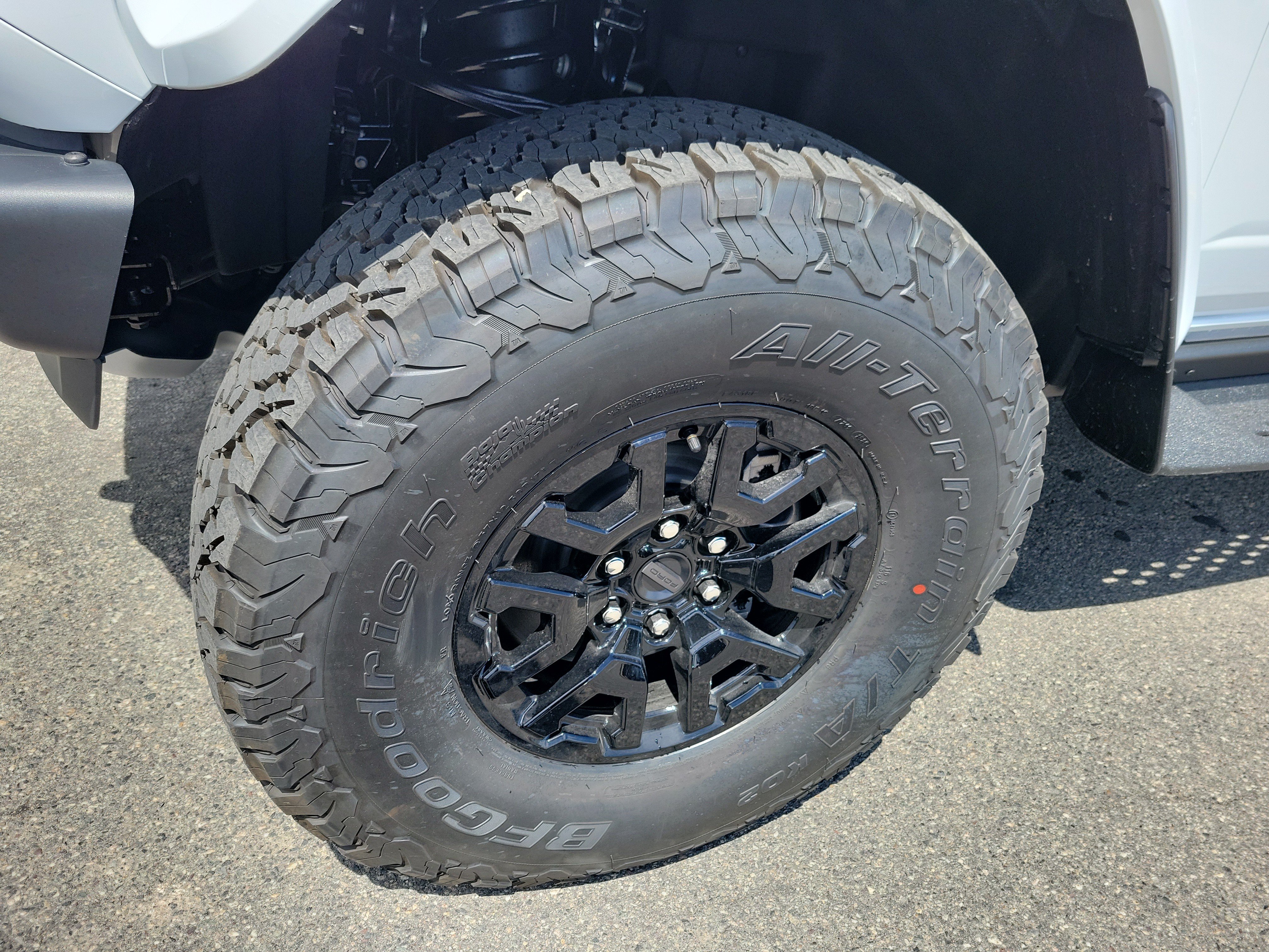 New 2026 Ford Bronco Raptor AWD/4WD image 8
