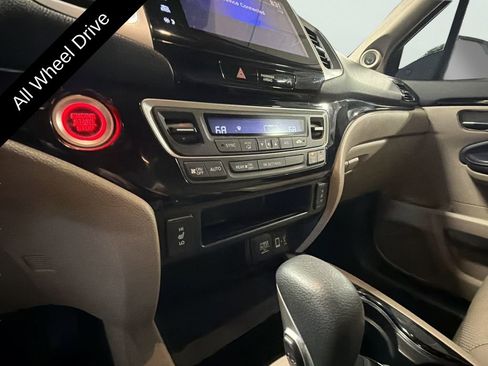 Used 2018 Honda Ridgeline RTL-E image 20
