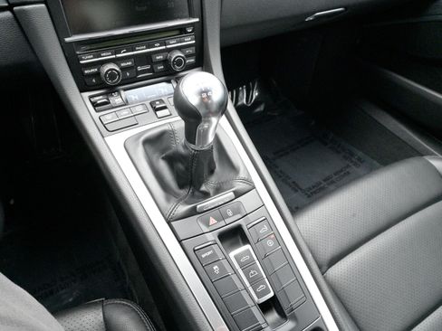 Used 2015 Porsche 911 Carrera image 31