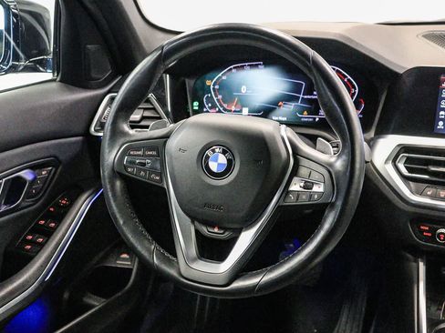 Used 2019 BMW 330i Sedan w/ Premium Package RWD image 16