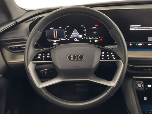 Used 2025 Audi Q5 Premium Plus w/ Premium Plus image 20