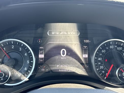 Used 2022 RAM 1500 Big Horn RWD image 11