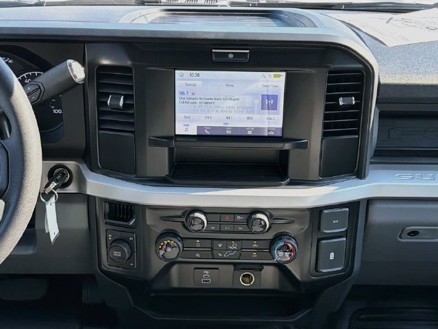 New 2027 Ford F350 XL AWD/4WD image 24