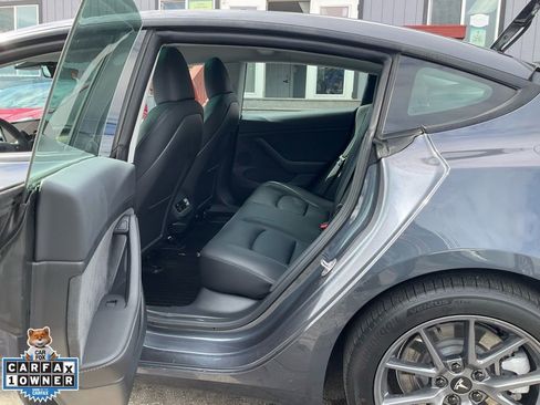 Used 2023 Tesla Model 3 Standard Range image 7