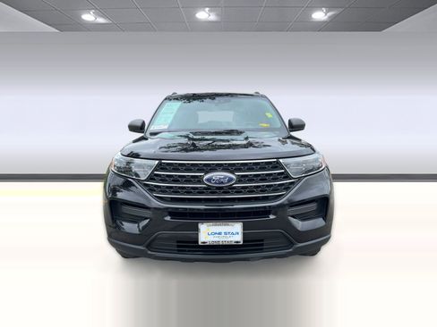 Used 2022 Ford Explorer XLT image 5