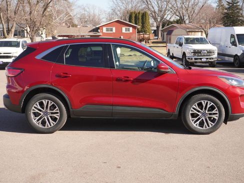 Used 2021 Ford Escape SEL image 6