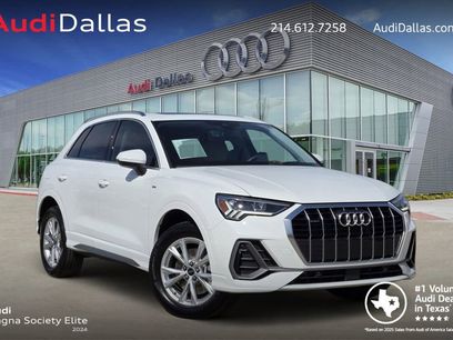 Certified 2025 Audi Q3 2.0T Premium w/ Convenience Package