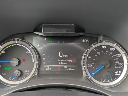 Used 2024 Toyota Highlander XLE AWD/4WD image 32