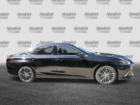 Used 2023 Lexus ES 350 w/ Premium Package FWD image 11