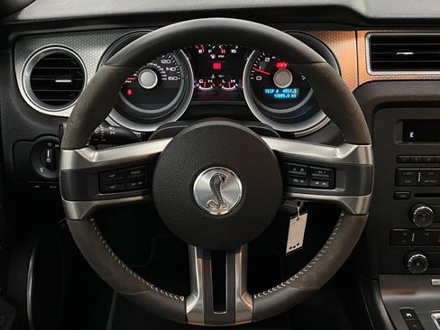 Used 2010 Ford Mustang Shelby GT500 image 15
