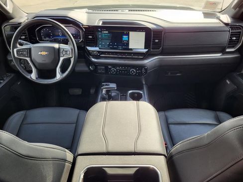 Certified 2024 Chevrolet Silverado 1500 LTZ AWD/4WD image 13