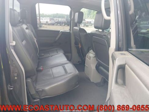 Used 2004 Nissan Titan LE w/ (Tow) Big Tow Pkg image 13