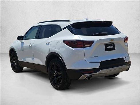 Used 2024 Chevrolet Blazer LT FWD image 14