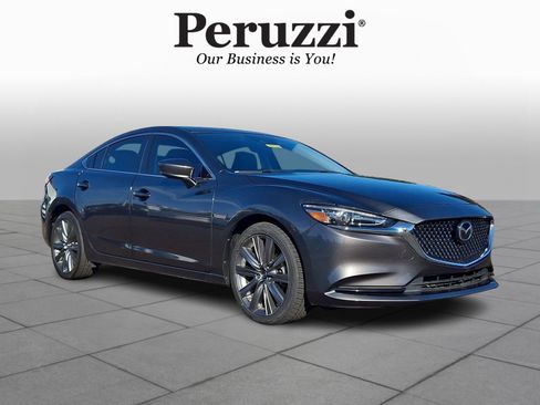 Used 2018 MAZDA MAZDA6 Touring FWD image 1